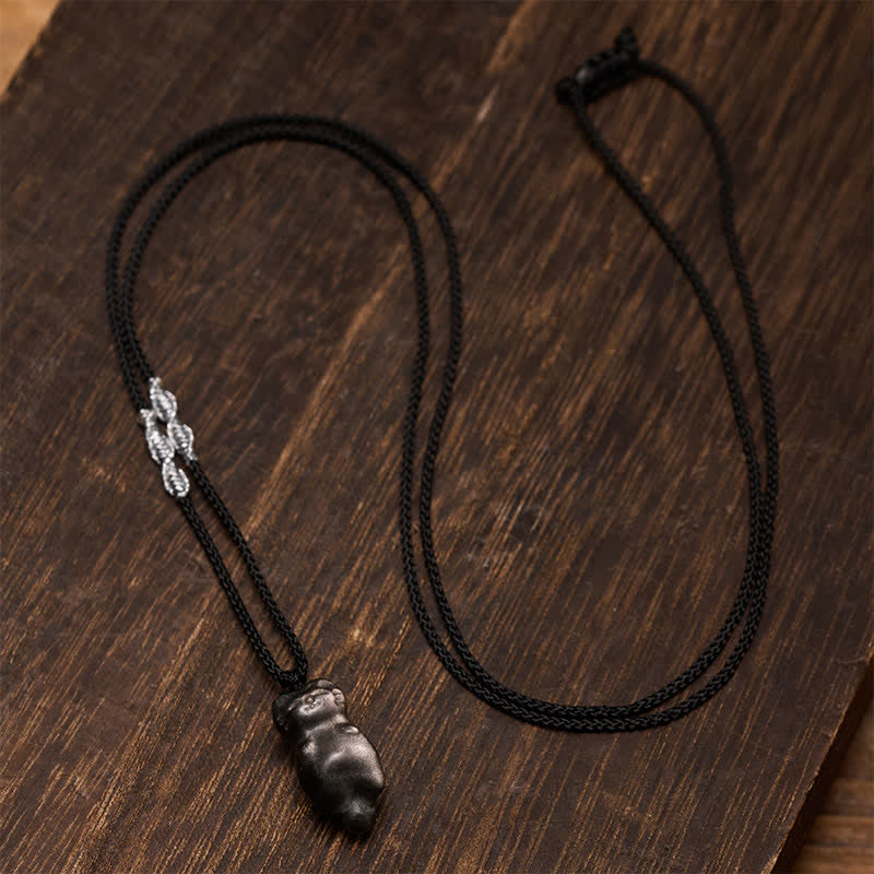 Buddha Stones Collar con colgante de gato de obsidiana plateada brillante y cordón trenzado para conexión a tierra. - image 1