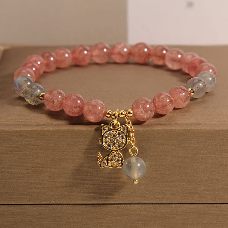 Buddha Stones Pulsera con dije de gato de cuarzo fresa y piedra lunar - Cuarzo fresa (circunferencia de la muñeca: 5,5-5,9 pulgadas / 14-15 cm) - image 0
