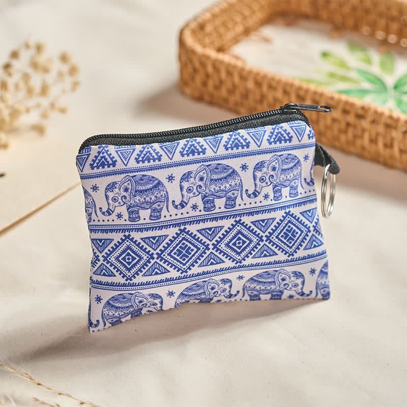 Buddha Stones Monedero bohemio con cremallera y diseño de elefante azul y blanco. - Estampado de elefante (aprox. 11,3 cm × 9,3 cm) - image 0