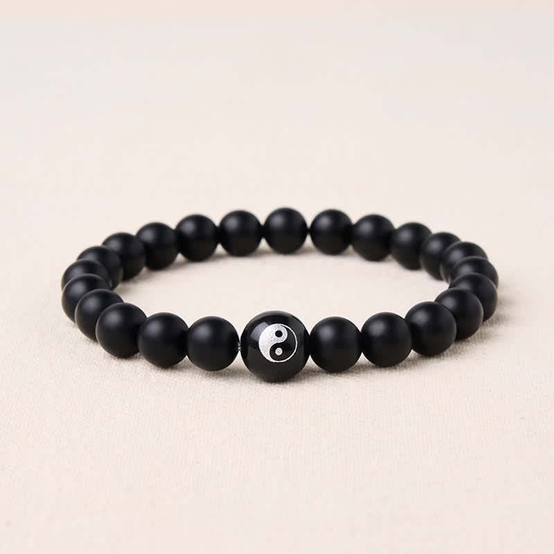 Buddha Stones Pulsera de equilibrio con cuentas redondas de ónix negro, turquesa blanca y yin yang de obsidiana negra. - Ónix negro - 5,9–6,3 pulgadas (15–16 cm) - image 1
