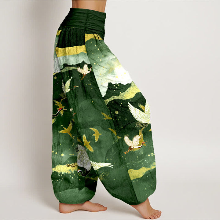 Buddha Stones Pantalones harem de mujer con cintura elástica y estampado de grullas voladoras doradas de algodón. - image 6