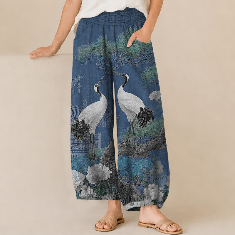 Buddha Stones Pantalones harem de algodón con estampado de grulla oriental y flores blancas, cintura elástica plisada y bolsillos para mujer. - Azul acero - US16，UK/AU20，EU48 (3XL) - image 0