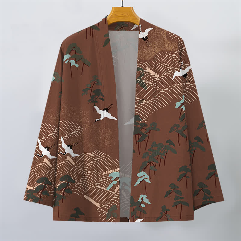 Buddha Stones Kimono de hombre con frente abierto, estampado de grullas blancas de algodón y ondas fluidas. - image 1
