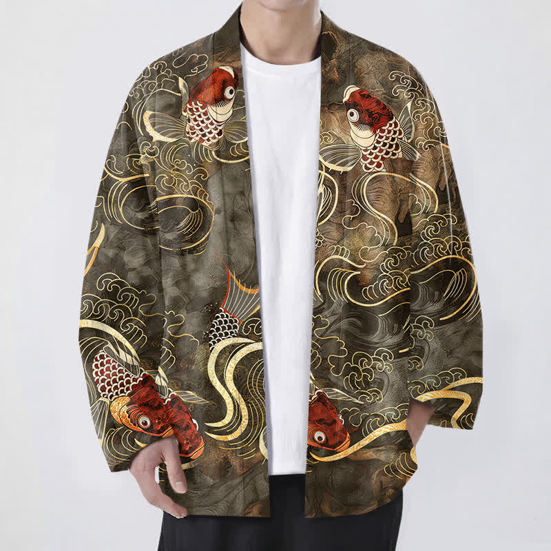 Buddha Stones Kimono de hombre de algodón rojo con estampado de peces koi y olas doradas, con frente abierto. - Aceituna - US/UK/AU48, UE58 (4XL) - image 0