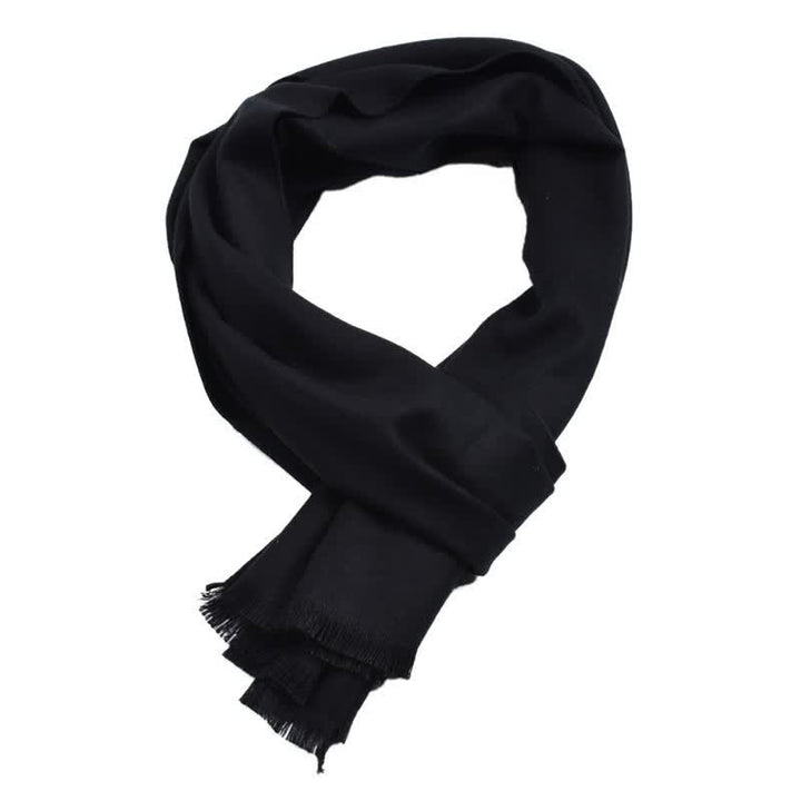 Bufanda larga y acogedora para hombre con borlas, color liso, diseño de Buddha Stones, ideal para otoño e invierno. - Negro - image 4