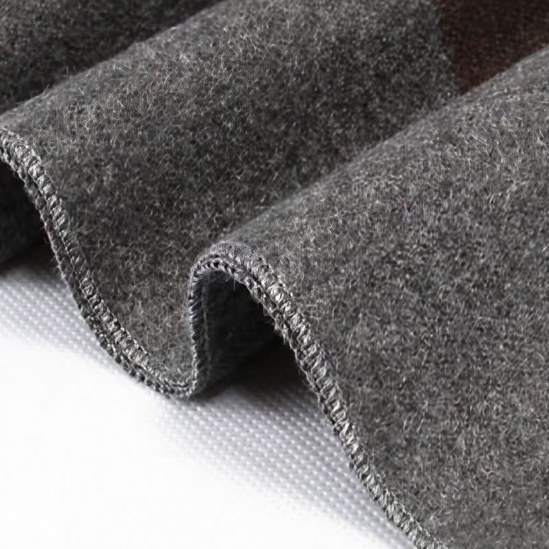Bufanda de hombre cálida con borlas, rayas urbanas y estampado de Buddha Stones para otoño e invierno. - image 15