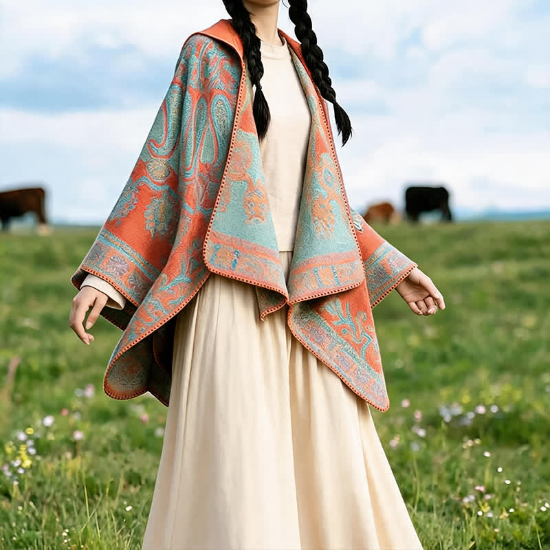 Buddha Stones Poncho estilo boho geométrico con capucha y estampado paisley para otoño/invierno. - image 1