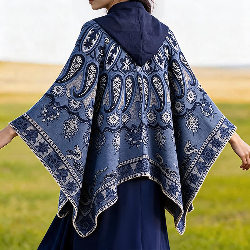 Buddha Stones Poncho estilo boho geométrico con capucha y estampado paisley para otoño/invierno. - image 7