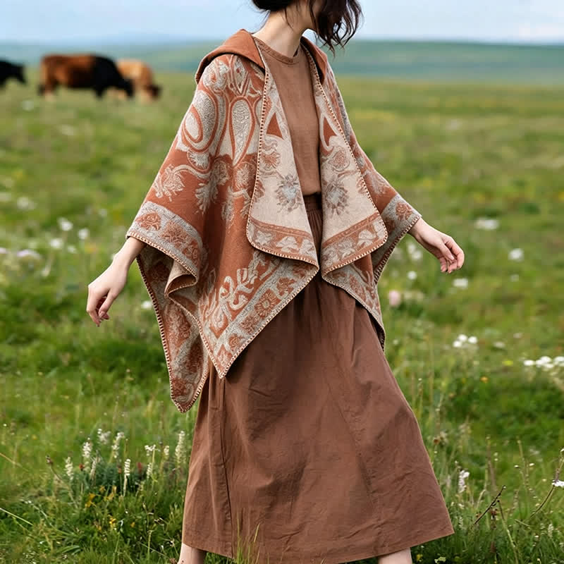 Buddha Stones Poncho estilo boho geométrico con capucha y estampado paisley para otoño/invierno. - image 24