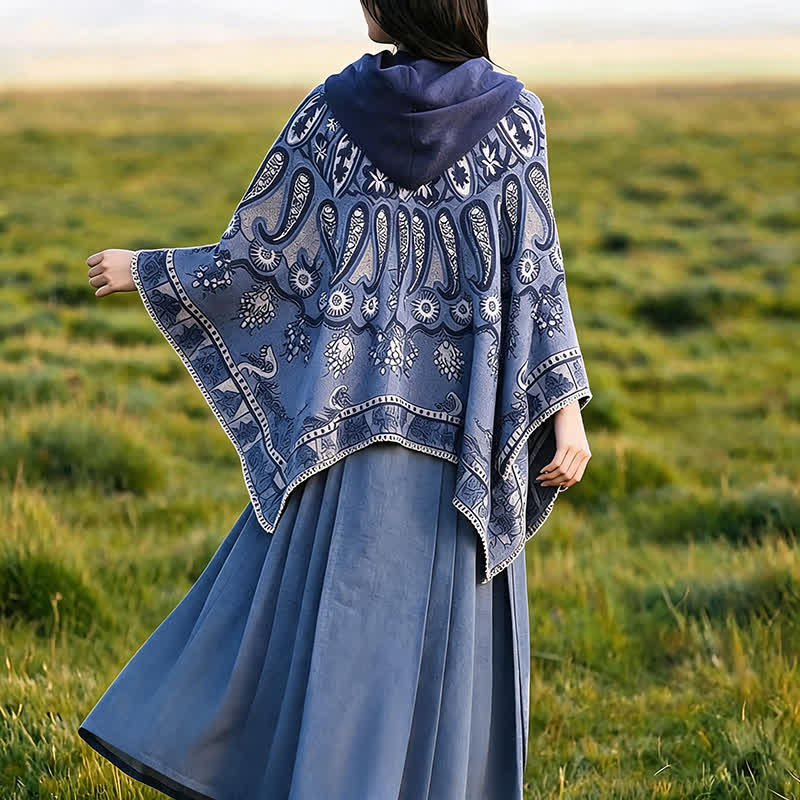 Buddha Stones Poncho estilo boho geométrico con capucha y estampado paisley para otoño/invierno. - image 9