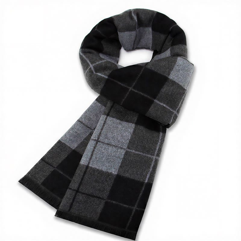 Bufanda cómoda para hombre con flecos y estampado a cuadros grises, estilo clásico de otoño/invierno, de Buddha Stones. - Cuadros azul grisáceo y negro - image 2