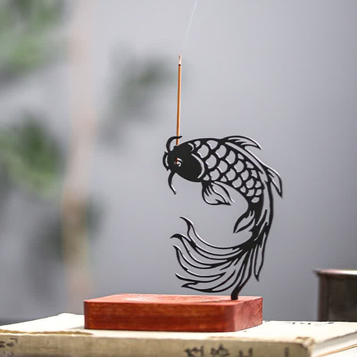 Buddha Stones Quemador de incienso Zen con base de madera y diseño de pez koi para el éxito - image 7