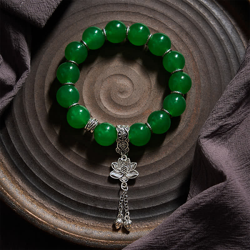 Buddha Stones Pulsera protectora con dije de loto, cuentas de jade y cuarcita verde natural - image 1