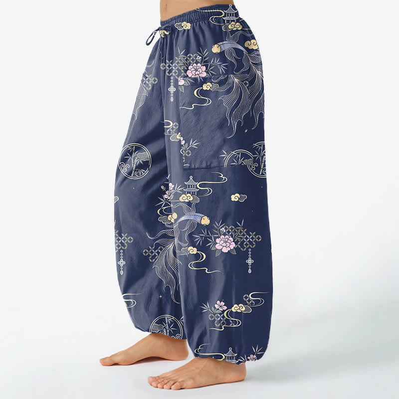 Buddha Stones Pantalones harem de algodón para mujer con estampado de nubes de bambú y peces koi, cintura elástica y bolsillos laterales. - image 8