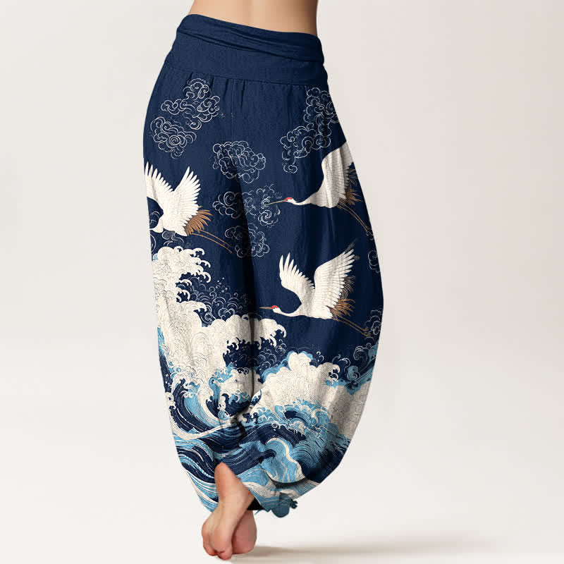 Buddha Stones Pantalones harem de mujer con cintura elástica y estampado de nubes y grullas de algodón. - image 2