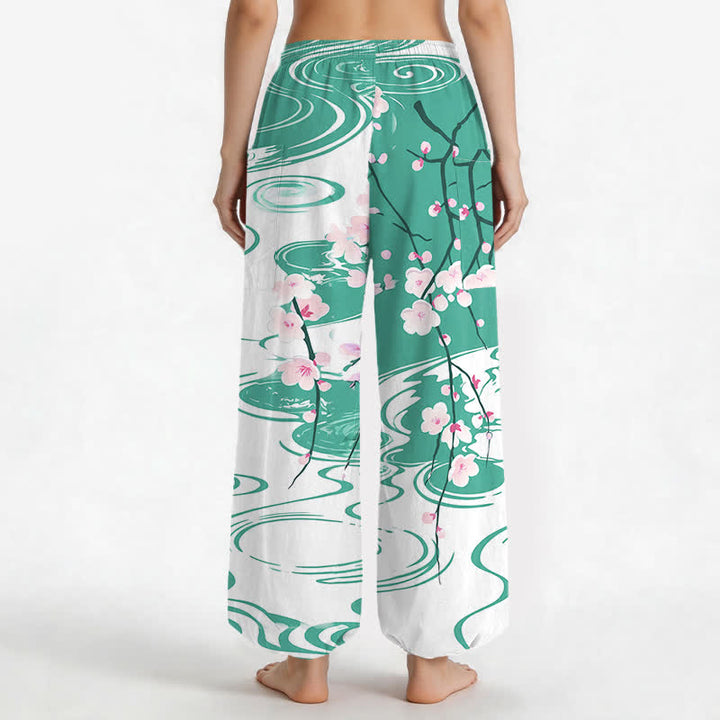 Buddha Stones Pantalones harem de mujer con cintura elástica y bolsillos laterales, estampado de flores de cerezo en algodón con efecto de ondas de agua. - image 9