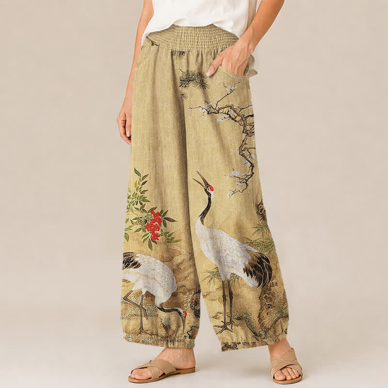Buddha Stones Pantalones harem de algodón oriental blanco con estampado de grullas y flores rojas, cintura elástica plisada y bolsillos para mujer. - image 1