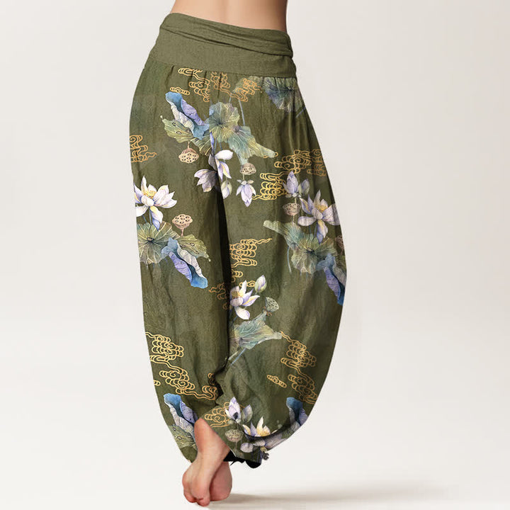 Buddha Stones Pantalones harem de mujer con cintura elástica y estampado de hojas de loto blancas de algodón. - image 7