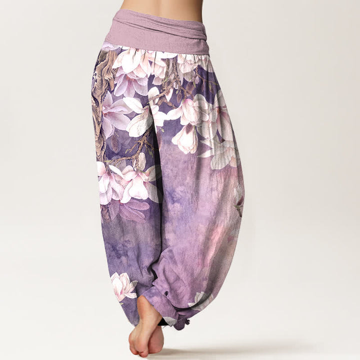 Buddha Stones Pantalones harem de mujer con cintura elástica y estampado de magnolias blancas de algodón. - image 10