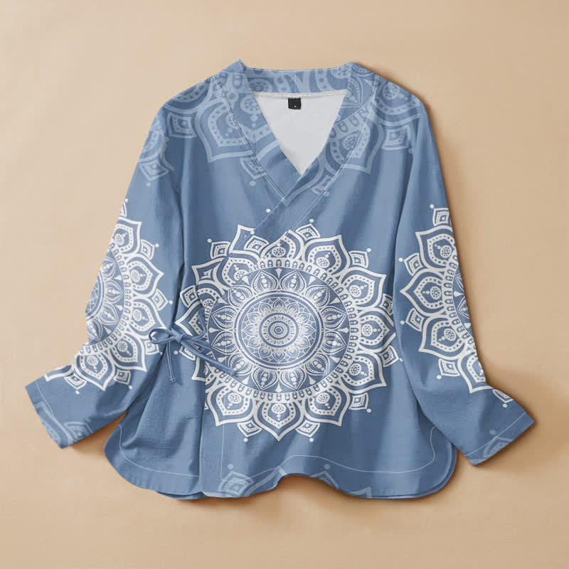 Buddha Stones Camisa kimono de manga larga para mujer, estilo hanfu, con cuello en V y cordones, de algodón blanco con estampado de mandala. - Azul acero - US16，UK/AU20，EU48 (3XL) - image 7