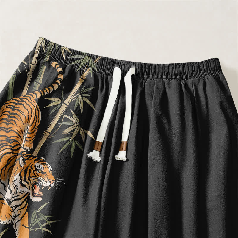 Buddha Stones Pantalones harem para hombre de algodón puro con estampado de bambú y tigre, con cordón ajustable y bolsillos. - image 3