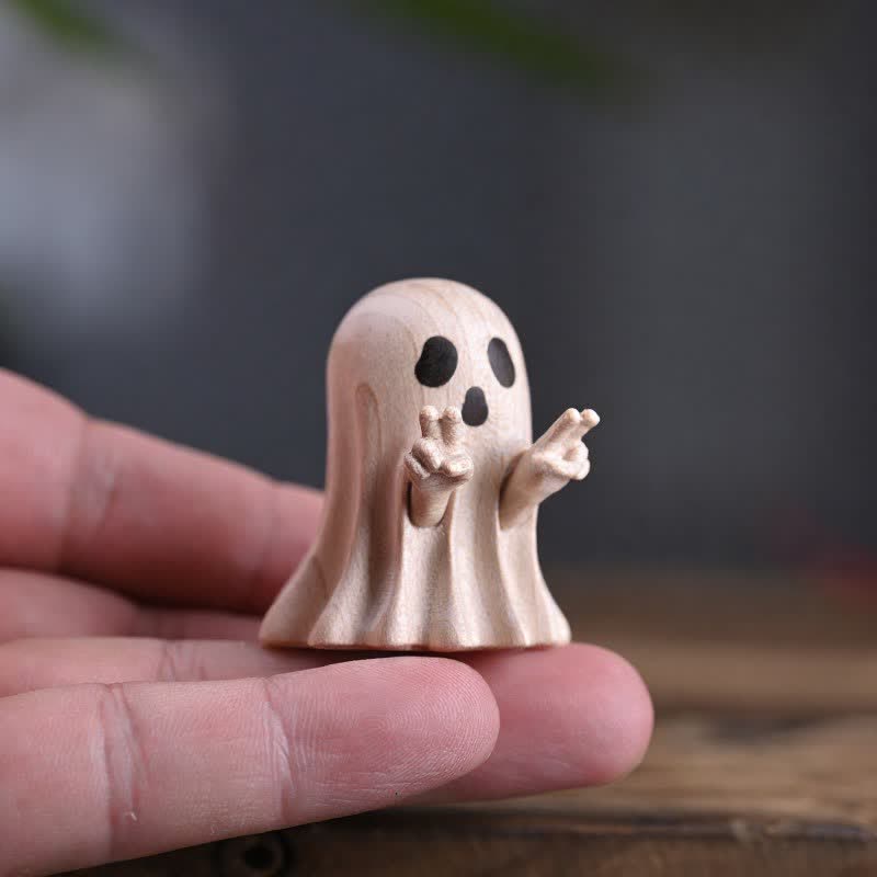 Buddha Stones Mini fantasma travieso tallado en madera de arce, decoración de escritorio con dibujos animados, 3,3 × 3 × 3,9 cm - Maple Ghost - Símbolo de la paz Aprox. 3,9 x 3,3 x 3 cm - image 6