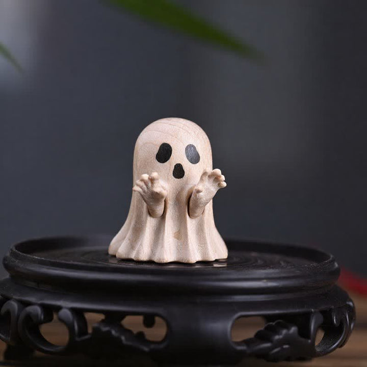 Buddha Stones Mini fantasma travieso tallado en madera de arce, decoración de escritorio con dibujos animados, 3,3 × 3 × 3,9 cm - image 3