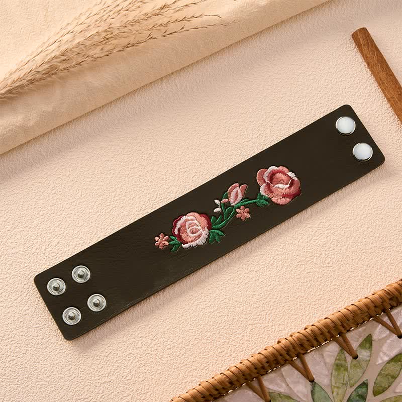 Buddha Stones Pulsera vintage de cuero con hebilla bordada con mariposa y rosas florales. - image 21