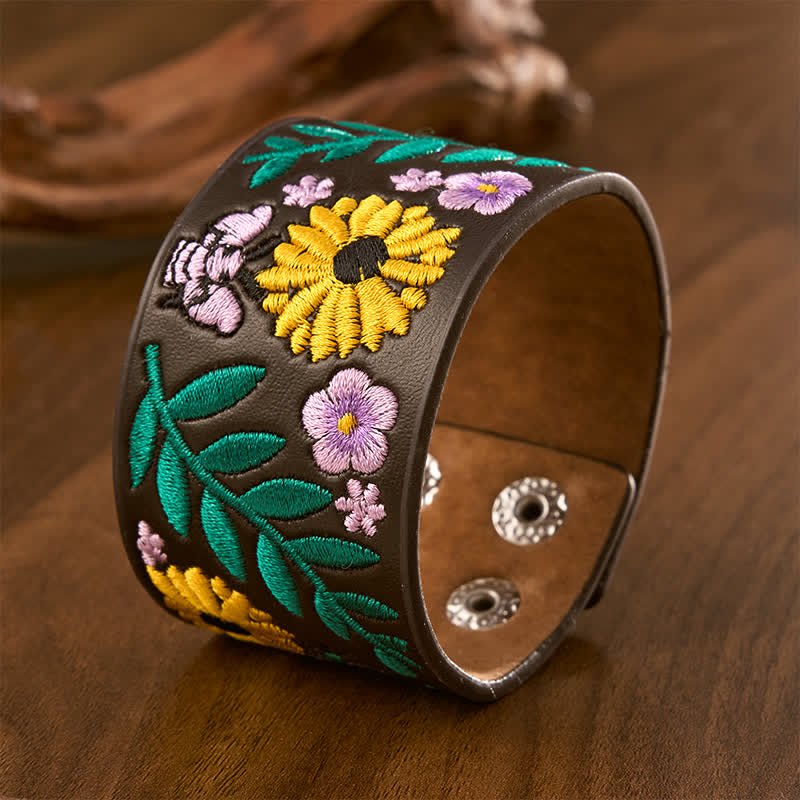 Buddha Stones Pulsera vintage de cuero con hebilla bordada con mariposa y rosas florales. - image 1