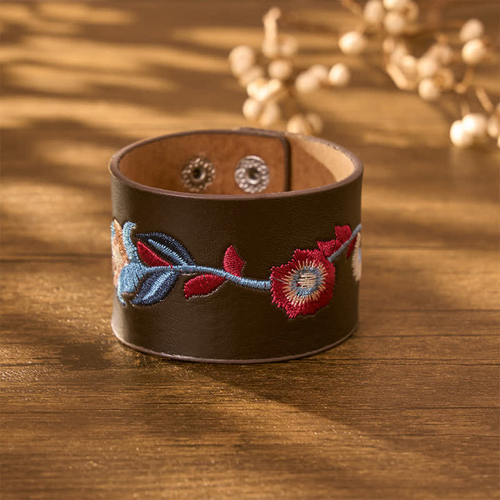 Buddha Stones Pulsera vintage de cuero con hebilla bordada con mariposa y rosas florales. - image 12