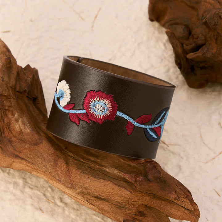 Buddha Stones Pulsera vintage de cuero con hebilla bordada con mariposa y rosas florales. - image 11