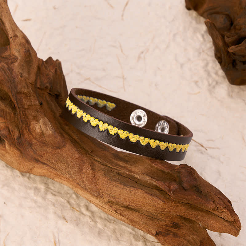 Buddha Stones Pulsera ajustable de cuero con hebilla protectora bordada en forma de corazón - image 11