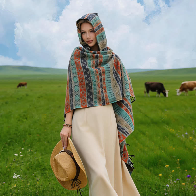 Buddha Stones Poncho con capucha, rayas geométricas y borlas para mujer, ideal para otoño e invierno. - image 29