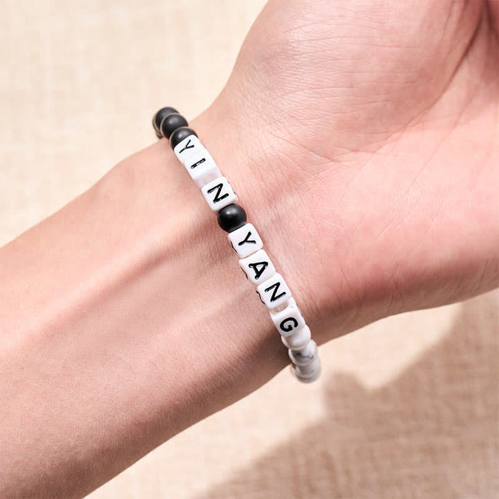 Buddha Stones Pulsera de cuentas con letras YIN YANG, turquesa blanca esmerilada y piedras preciosas. - image 3