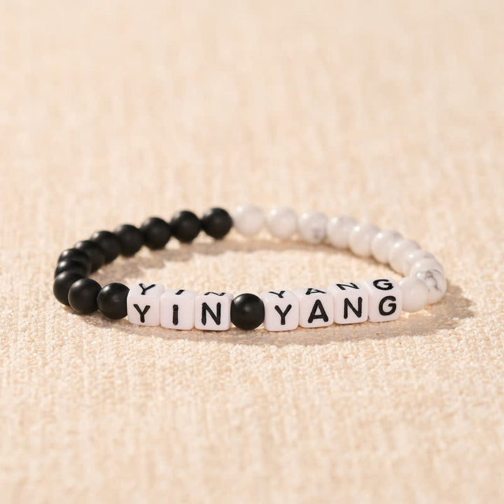 Buddha Stones Pulsera de cuentas con letras YIN YANG, turquesa blanca esmerilada y piedras preciosas. - image 1