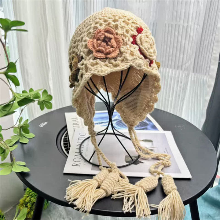 Buddha Stones Gorro de mujer de ganchillo con borlas y orejeras, estampado floral, ideal para otoño e invierno. - image 2