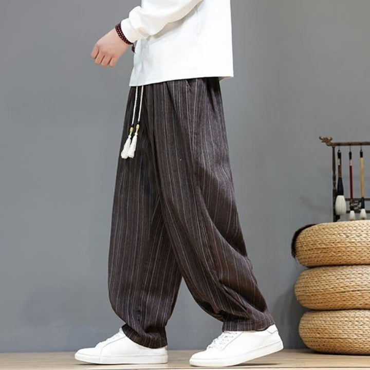 Buddha Stones Pantalones largos de hombre de corte recto con cordón ajustable y rayas, estilo casual de otoño. - image 7