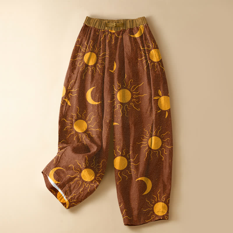 Buddha Stones Pantalones harem de algodón puro con estampado de sol y luna celestial, botones de rana y cintura elástica para mujer con bolsillos. - Perú - US16，UK/AU20，EU48 (3XL) - image 0