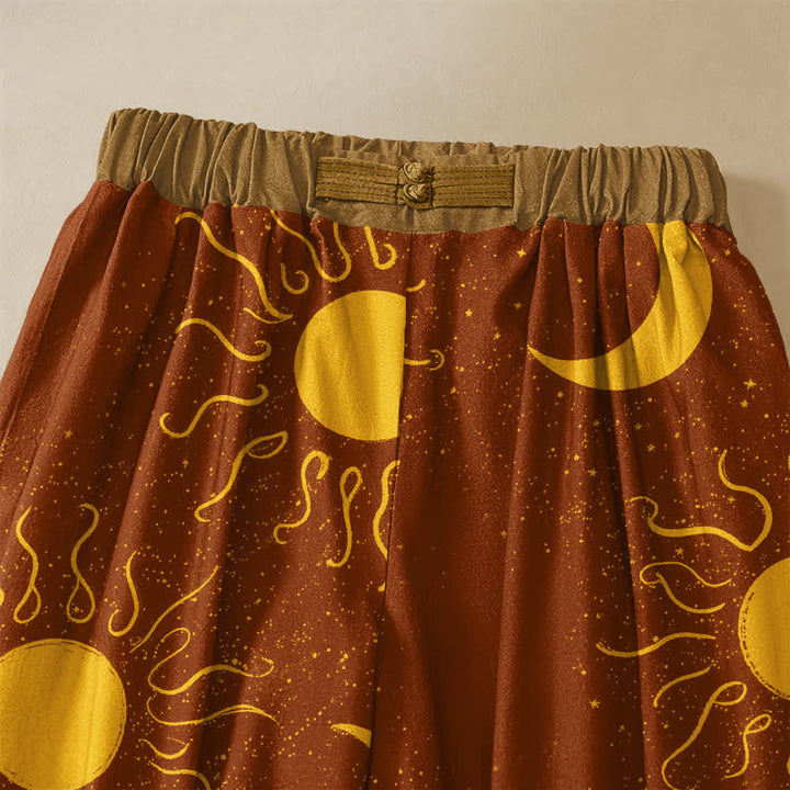 Buddha Stones Pantalones harem de algodón puro con estampado de sol y luna celestial, botones de rana y cintura elástica para mujer con bolsillos. - image 3