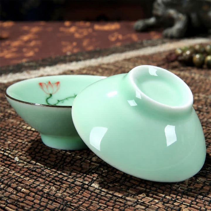 Buddha Stones Taza de té Douli de cerámica celadón pintada a mano con diseño de loto y carpa koi - image 2