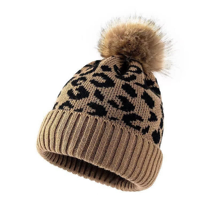 Buddha Stones Gorro de punto acanalado con pompón y estampado de leopardo para mujer, ideal para otoño/invierno. - Broncearse - image 1