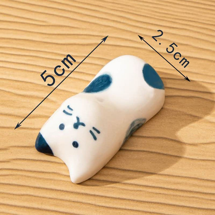 Buddha Stones Soporte para palillos de cerámica con forma de gato pintado a mano de Ceramic Purity - Manchas azules (aprox. 2,5 cm × 5,0 cm) - image 9