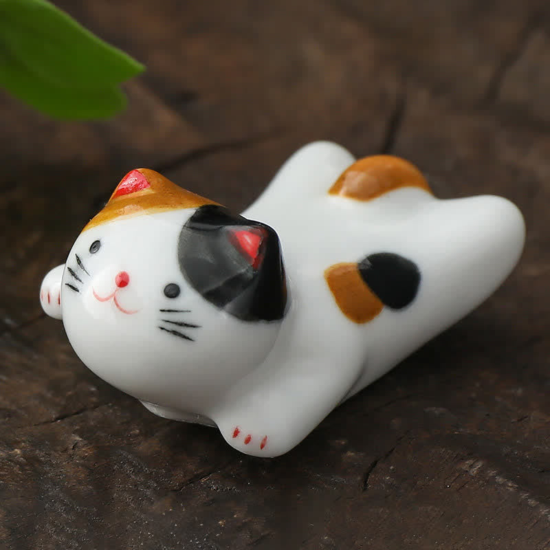 Buddha Stones Soporte para palillos de cerámica con forma de gato pequeño pintado a mano - Marrón Negro Aprox. 5,1 × 3,1 × 2,5 cm - image 1