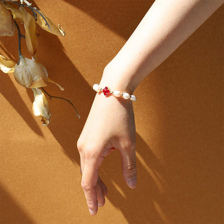 Pulsera de cadena de riqueza con trébol de cuatro hojas y perlas de Buddha Stones