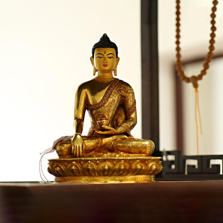 Buda Shakyamuni Medicina Buda Compasión Cobre Chapado En Oro Estatua Decoración
