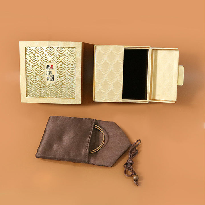 Caja de regalo con patrón de plumas de almacenamiento de joyería retro