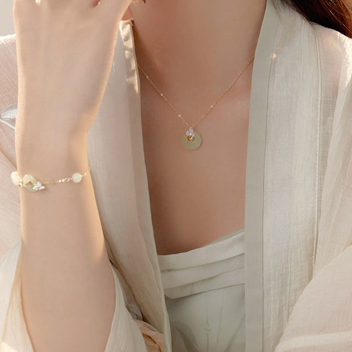 Juego de colgante de collar y pulsera de la suerte de orquídeas con hebilla de la paz de Jade Hetian Natural de plata de ley 925 con Buddha Stones