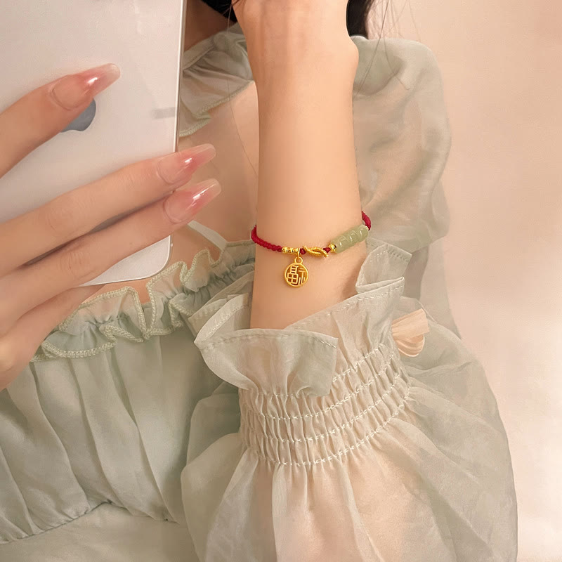 Pulsera de cuerda roja de la suerte con dije de personaje Fu con cuentas de jade hechas a mano con Buddha Stones