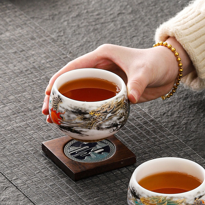 Taza de té de cerámica de porcelana blanca con diseño de dragón jugando con Buddha Stones, taza de té de Kung Fu de 160ml