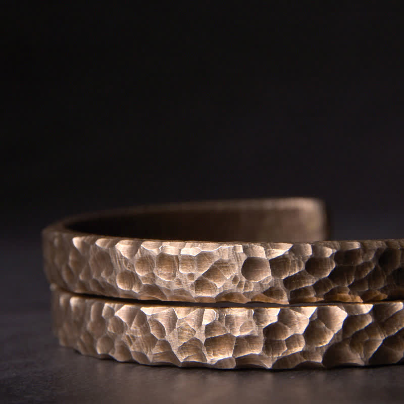 Brazalete de cobre con diseño simple de Buddha Stones